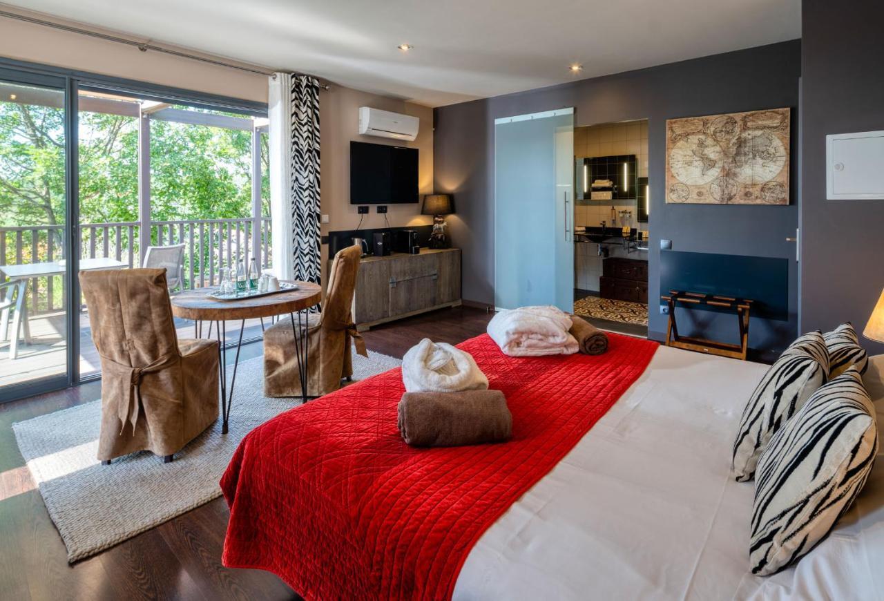 Faugeres  Domaine De Chalveches Hotel Spa 4* מראה חיצוני תמונה