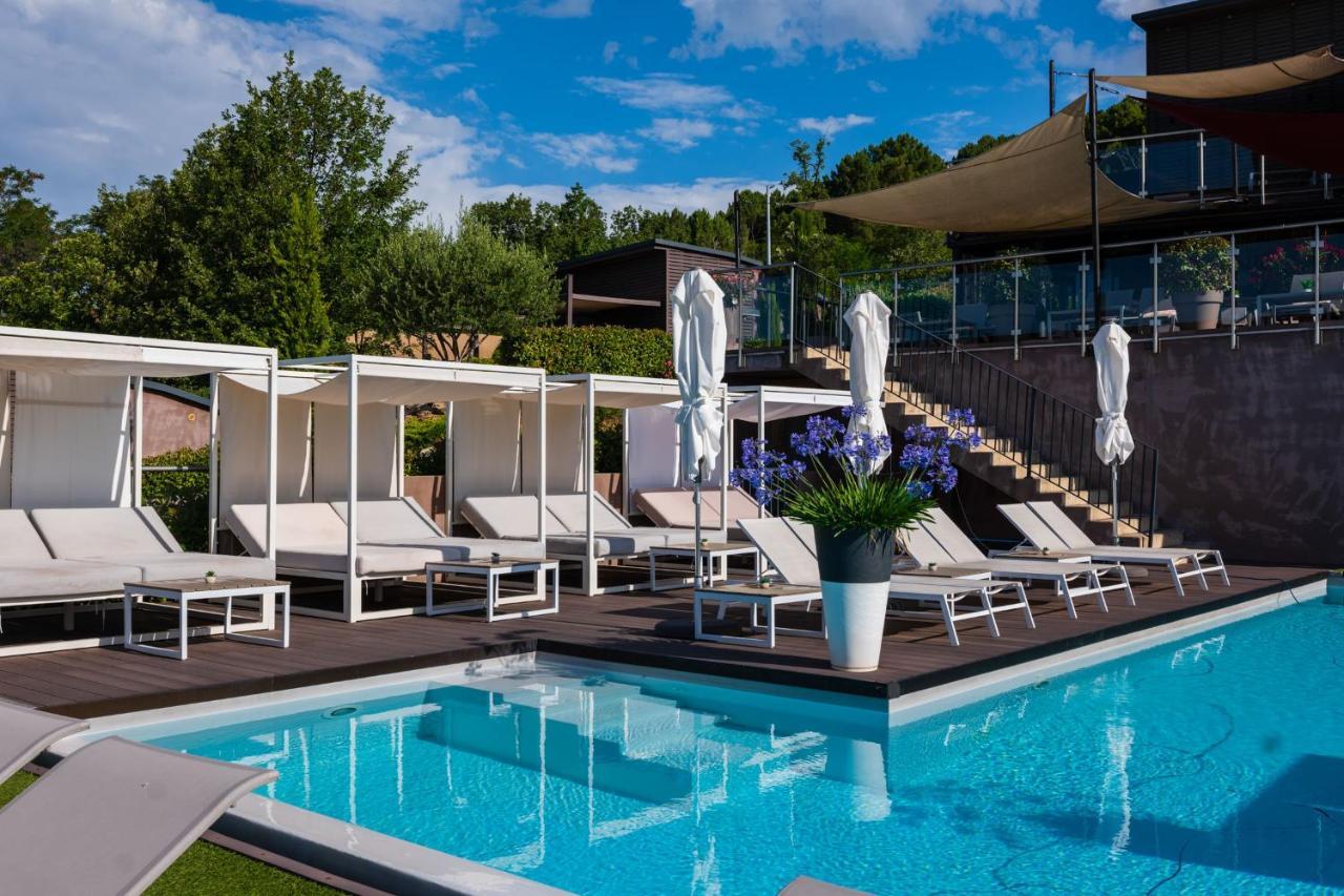 Faugeres  Domaine De Chalveches Hotel Spa 4* מראה חיצוני תמונה