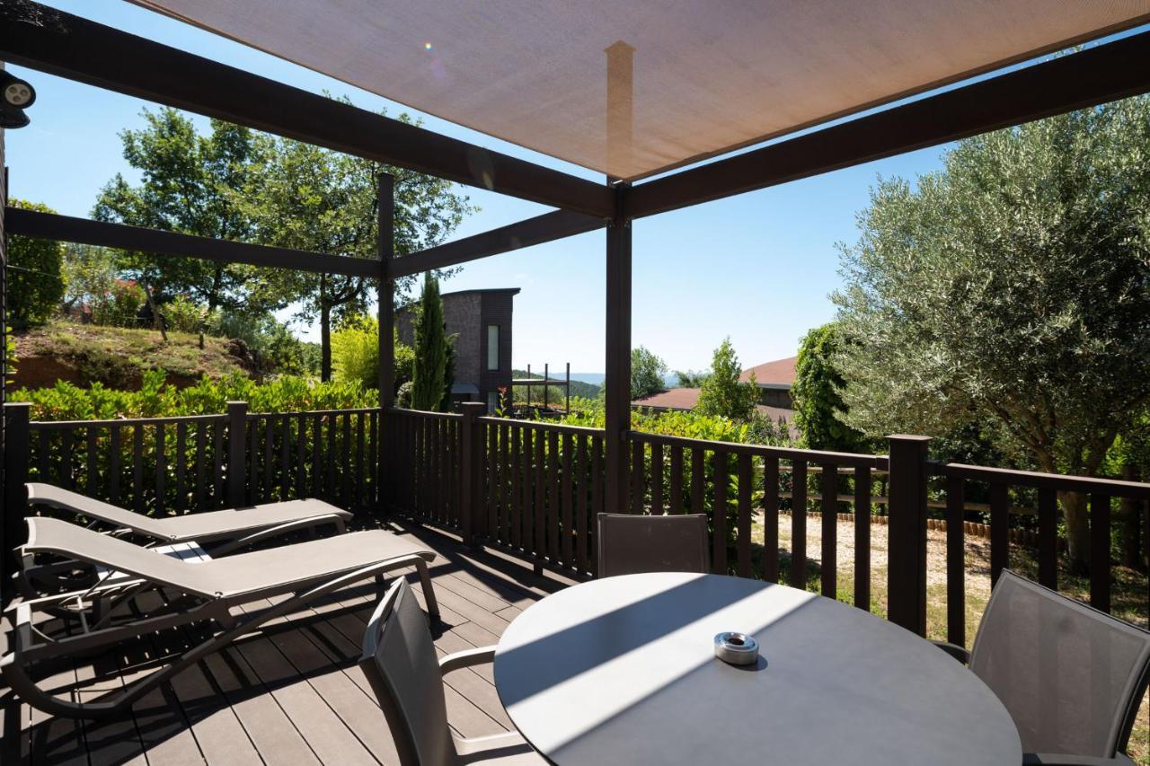 Faugeres  Domaine De Chalveches Hotel Spa 4* מראה חיצוני תמונה