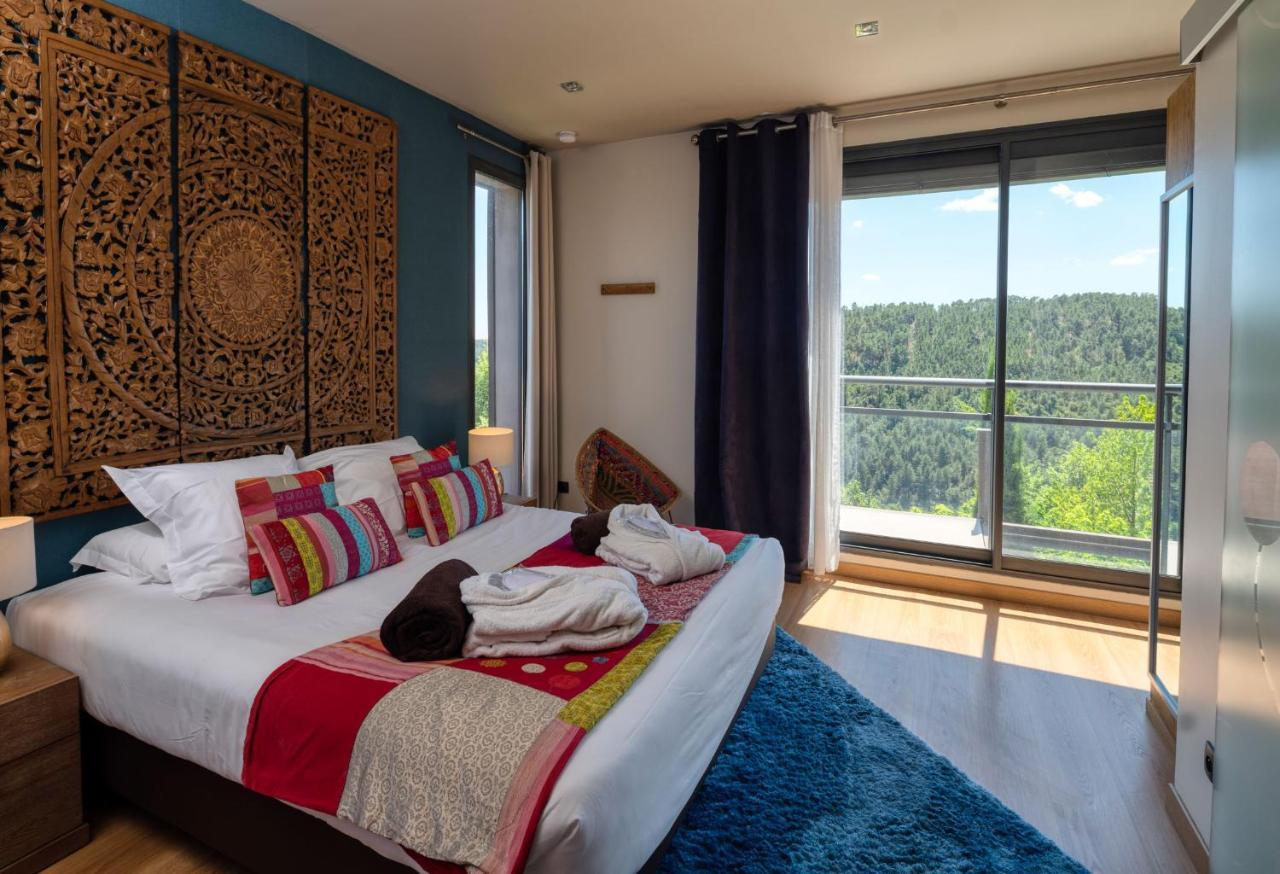 Faugeres  Domaine De Chalveches Hotel Spa 4* מראה חיצוני תמונה